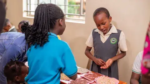 Enorah, P.3 Science experiment