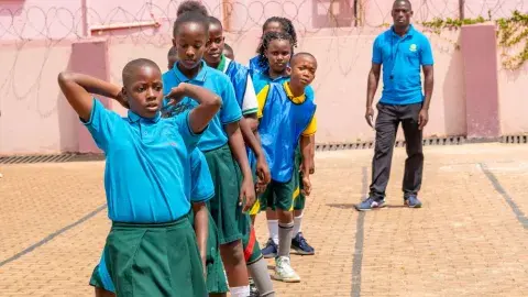 Pass the ball up and down