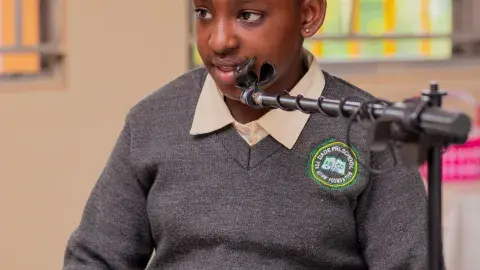 Pearl, service leader