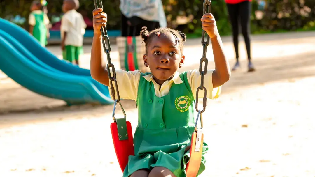 Rahma swinging